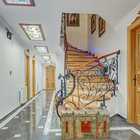 Cunda Esen Homestay *